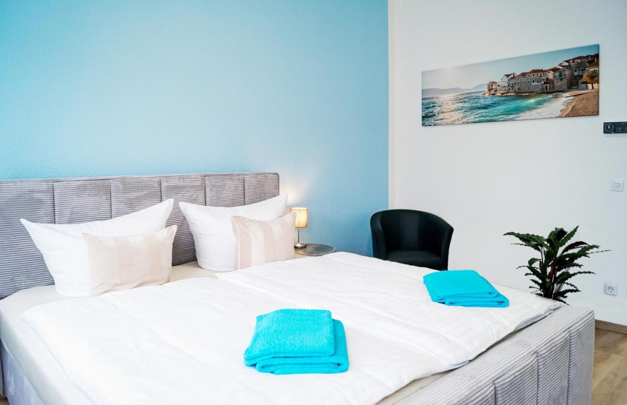 Die Ideale Wohnung โซลิงเงน ภายนอก รูปภาพ